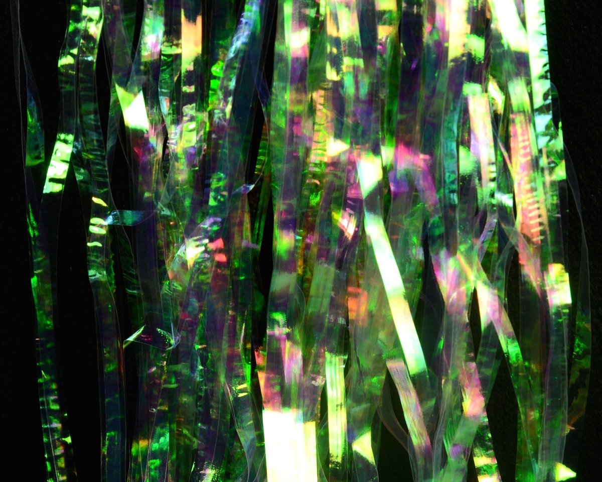 Hedron Jumbo Salt-Water Flashabou - Spawn Fly Fish - Hedron