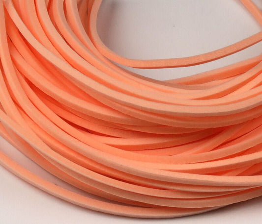 Hareline Chicone's Fettuccine Foam - Spawn Fly Fish - Hareline Dubbin